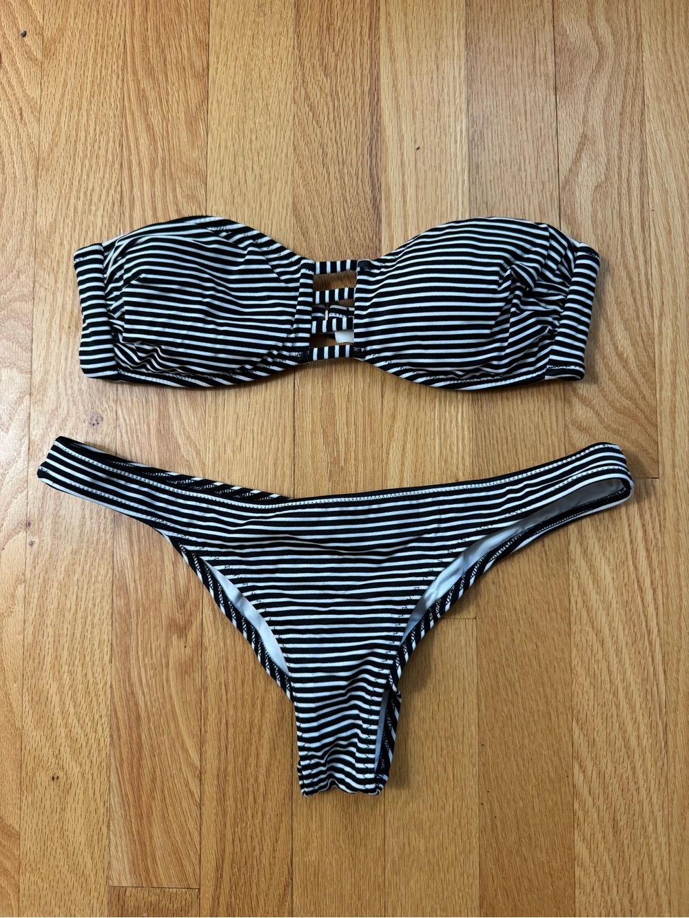 Victoria's Secret Black & White Striped Bandeau Bikini Set Small Itsy Bottom